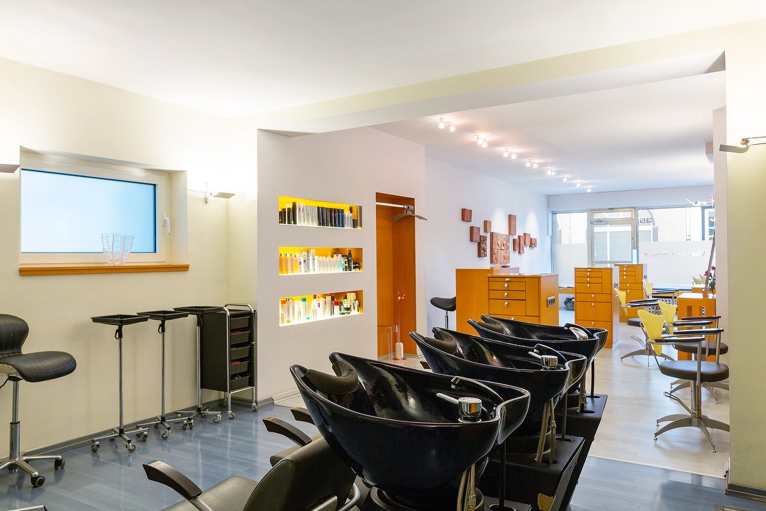 Friseure Und Friseursalons In Der Nahe Von Venloer Strasse Koln Treatwell