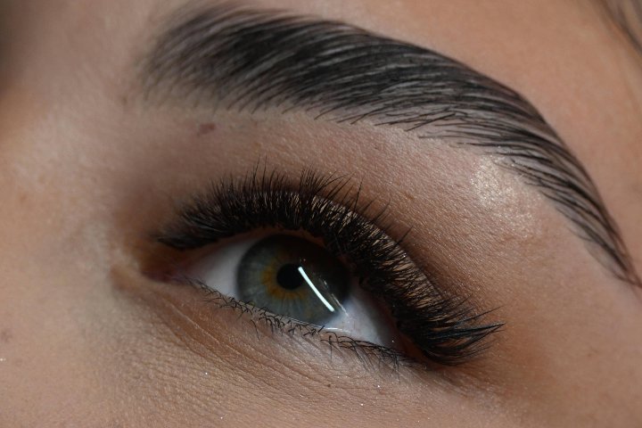 Karen Vega Trainer & Lash Maker - Sourcils & cils Genova - Photo de galerie - OneBooking