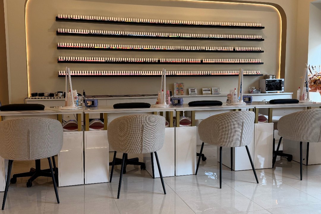 The 95 Beauty Room, Kollwitzplatz, Berlin