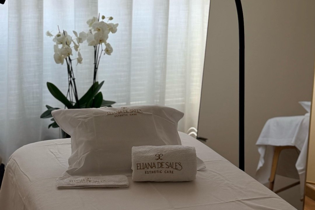 Eliana De Sales - Esthetic Care, Monza, Lombardia