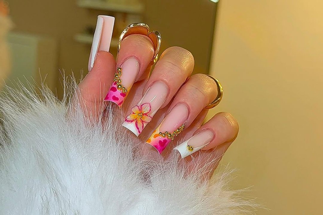Elodie Capraro Nail Designer, Yverdon Les Bains, Kanton Waadt