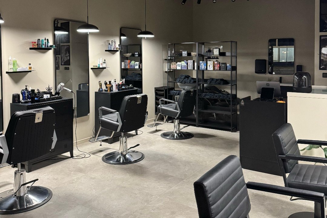 Amir Salon, Regents Park, London