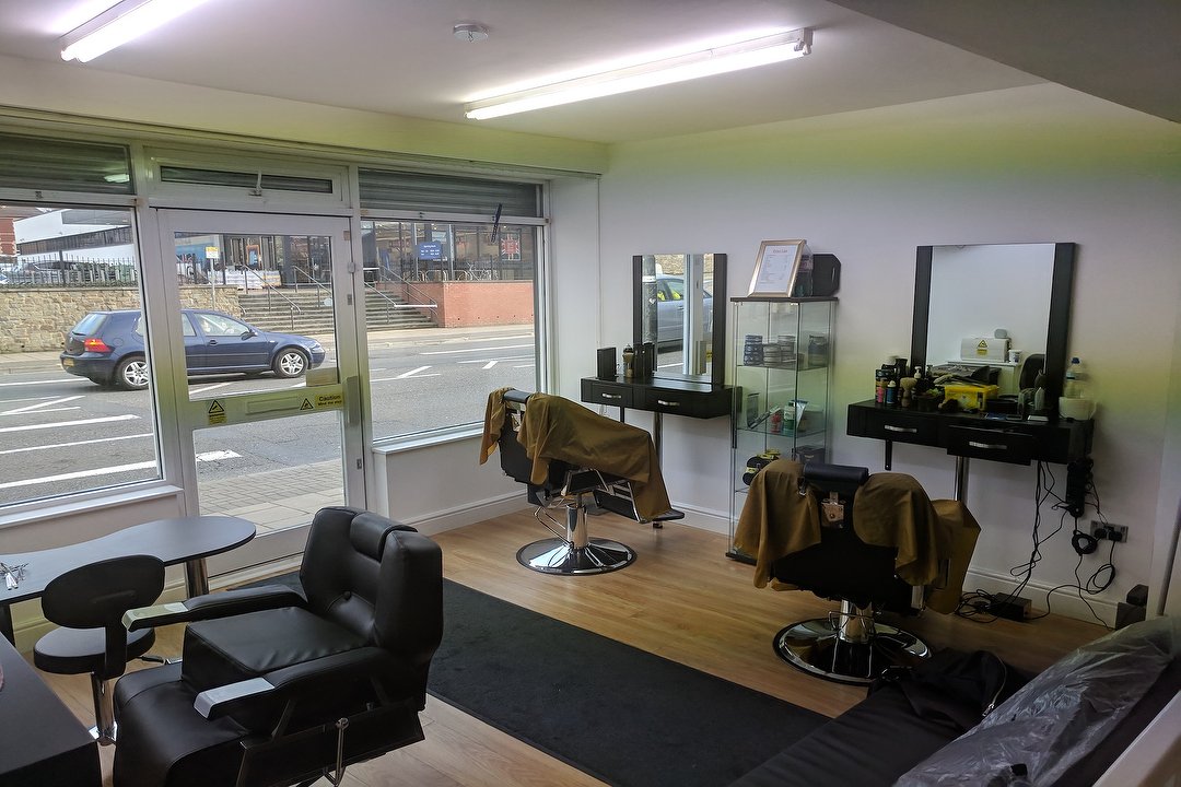 Crown Cutz, Greater Fishponds, Bristol