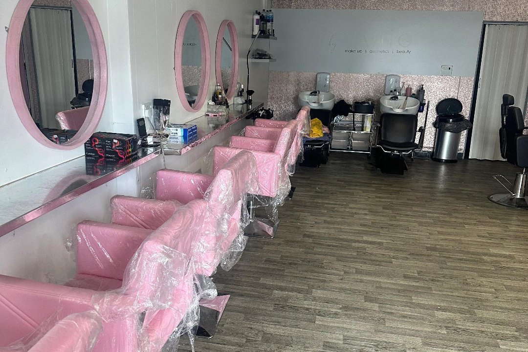 Aligned By Ashley, Carrick Knowe, Edinburgh