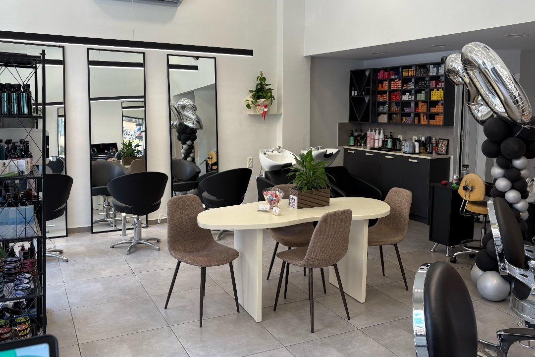HERMIONE_HairStudio, Βύρωνας, Αττική