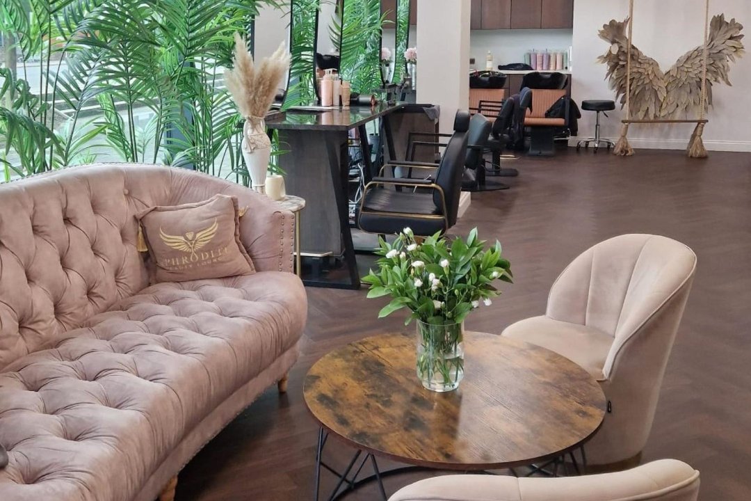 Aphrodite Beauty Lodge, Dagenham Dock, London