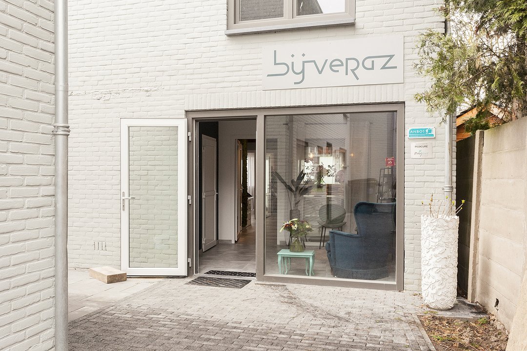 Bij Veraz, Veldhoven, Noord-Brabant