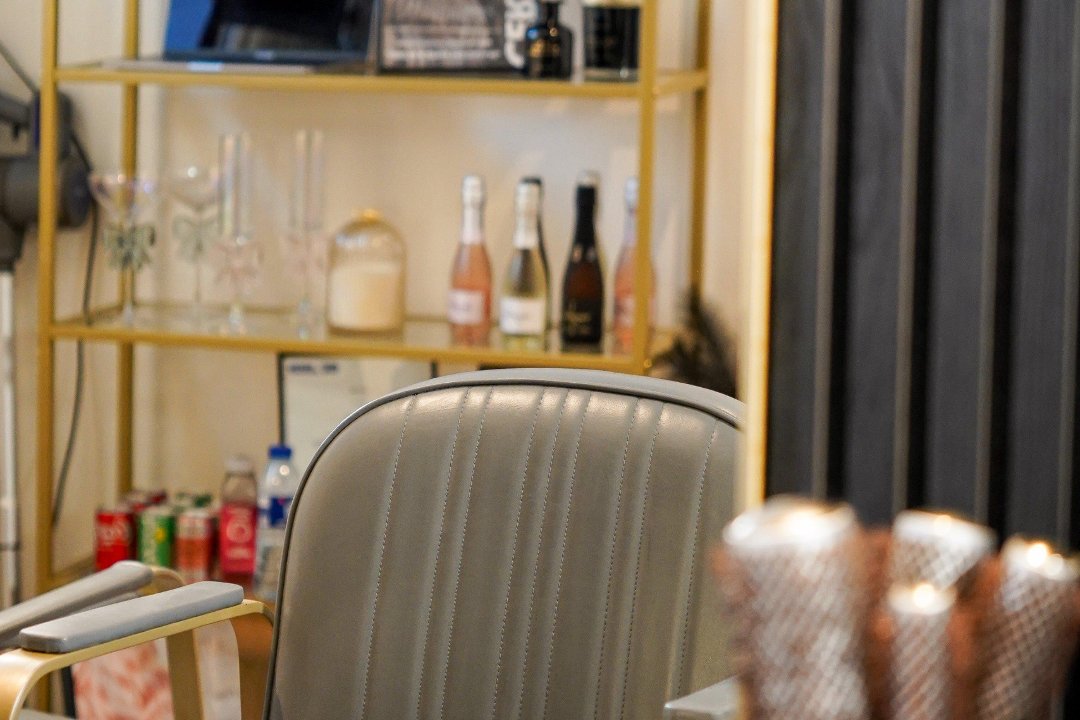 NMP Hair Studio, Kensington Arcade, London