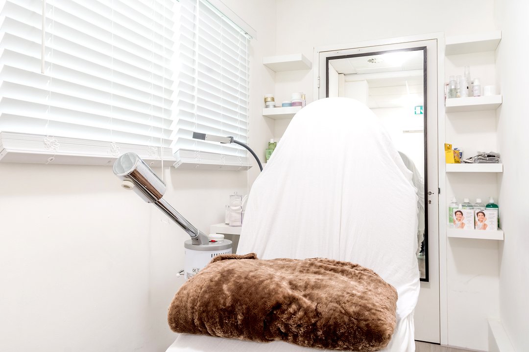 DivinoBeautyX, Buikslotermeerplein, Amsterdam