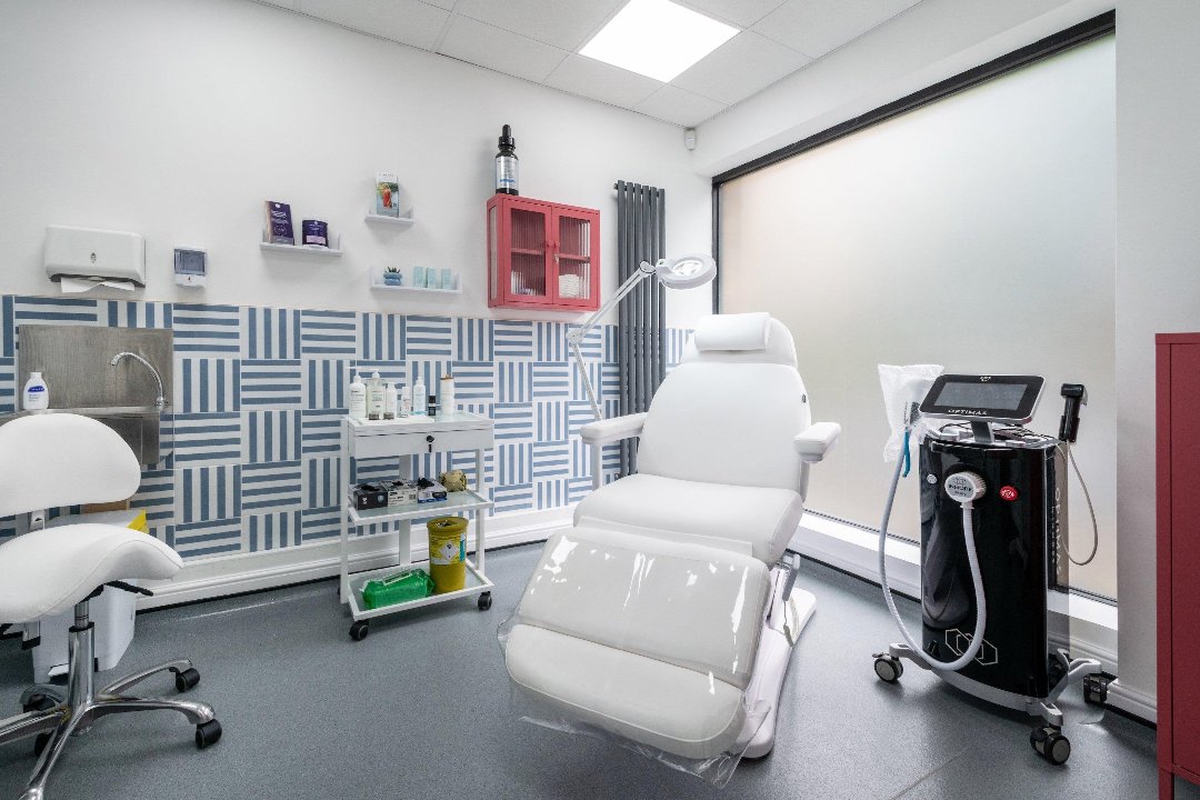 SE1 Medical Aesthetics, maltby street market, London