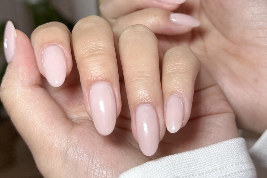 Nabi Nails, Kreis 3, Zürich