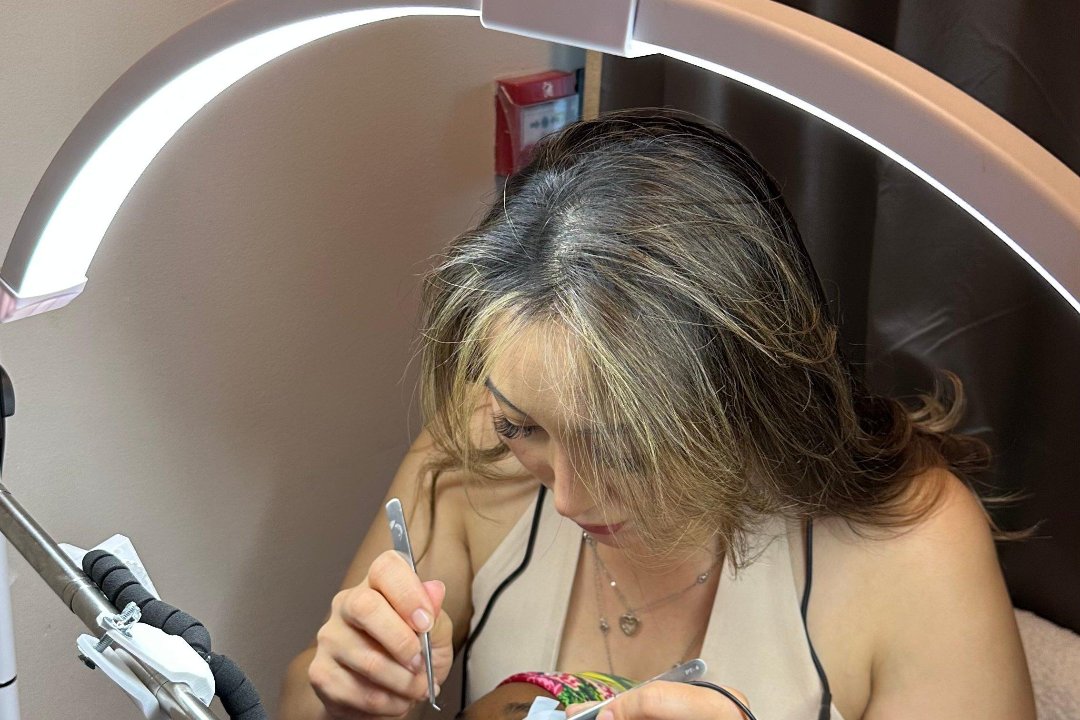 Lash Extensions Sloane Esthetic, Warwick Way, London