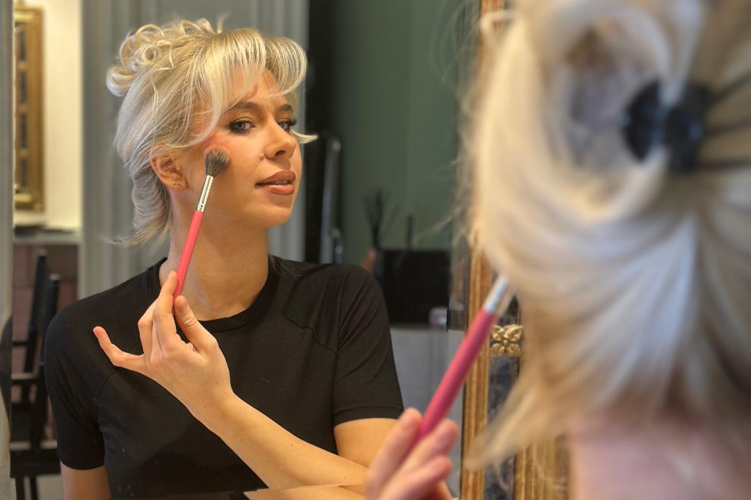 Dinah MakeUp Artist, Maxvorstadt, München