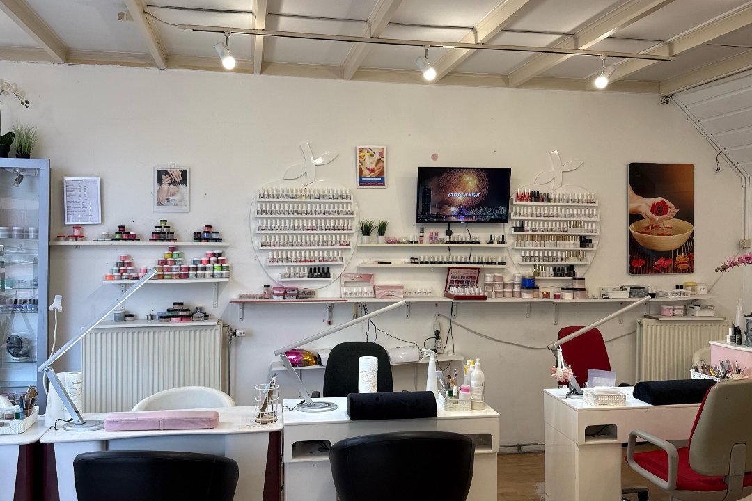 Min sai gon nails, Neuweg, Noord-Holland