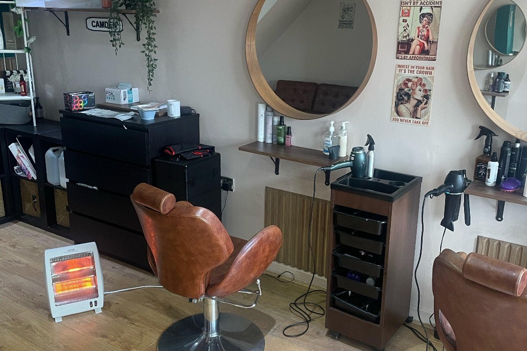 Joanne Laura Hairdressing, Runcorn, Cheshire