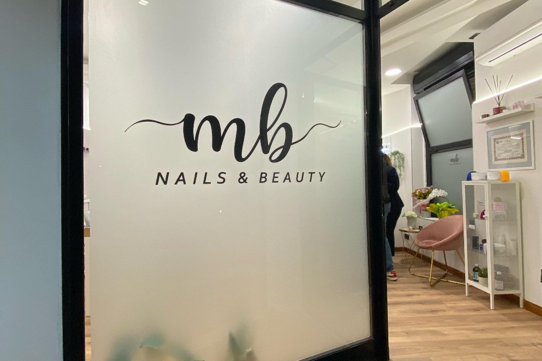 MB Nails e Beauty di Marianna Barbaro, Lucera, Puglia