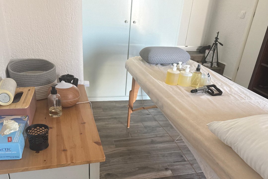 Mykonos Therapy, Mykonos Town