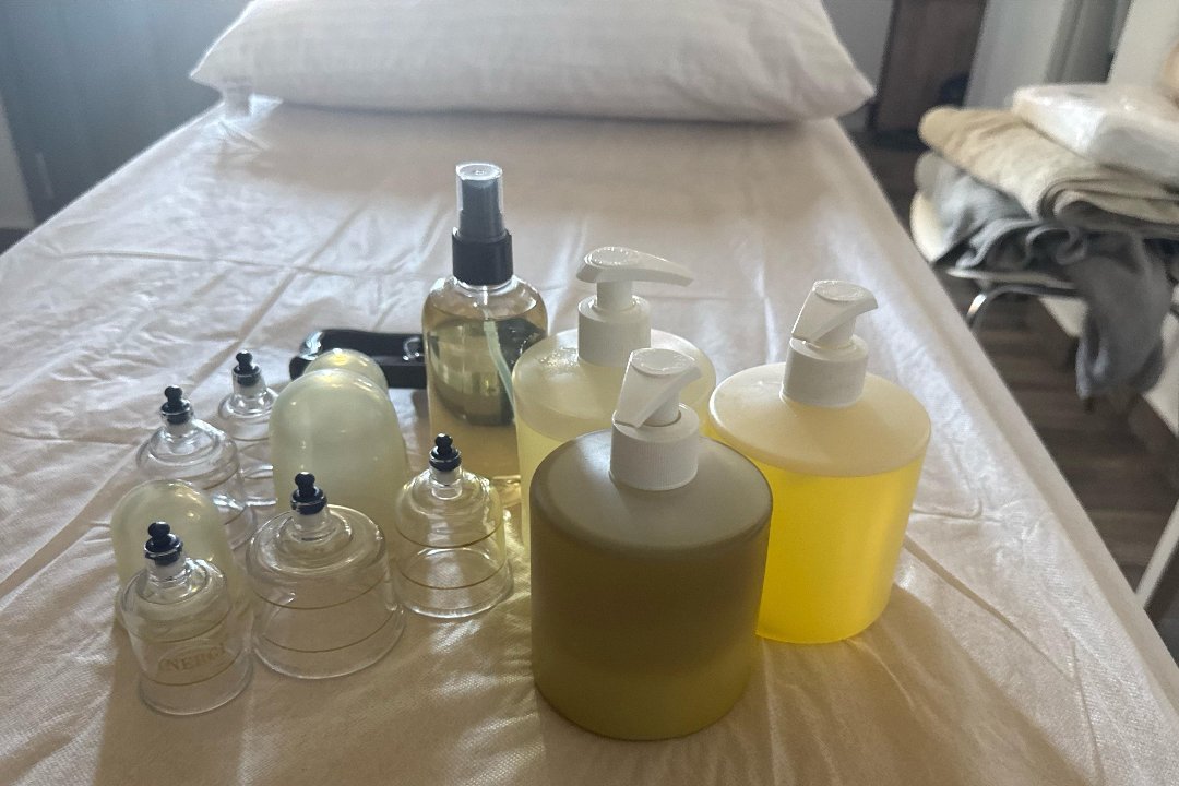 Mykonos Therapy, Mykonos Town
