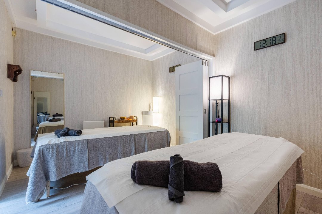 Radha Ayurvedic Spa - Pinner, Pinner, London