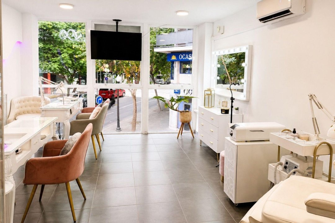 Kamila Morales Nails Expert, Casco Antiguo - Santa Cruz - Ayuntamiento, Alicante
