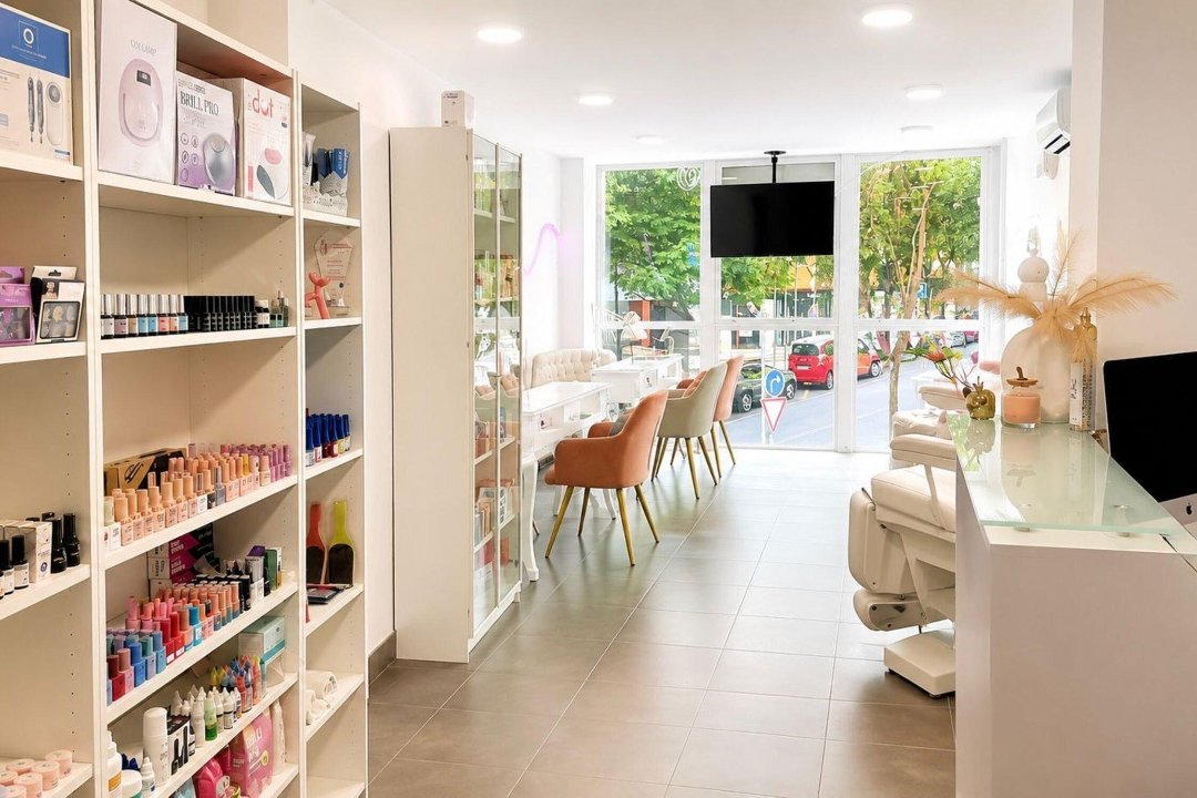 Kamila Morales Nails Expert, Casco Antiguo - Santa Cruz - Ayuntamiento, Alicante