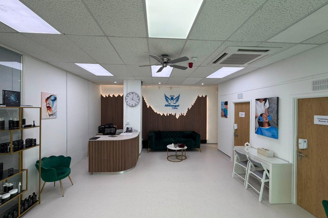 Ark Angel Clinic, Heron Quays, London