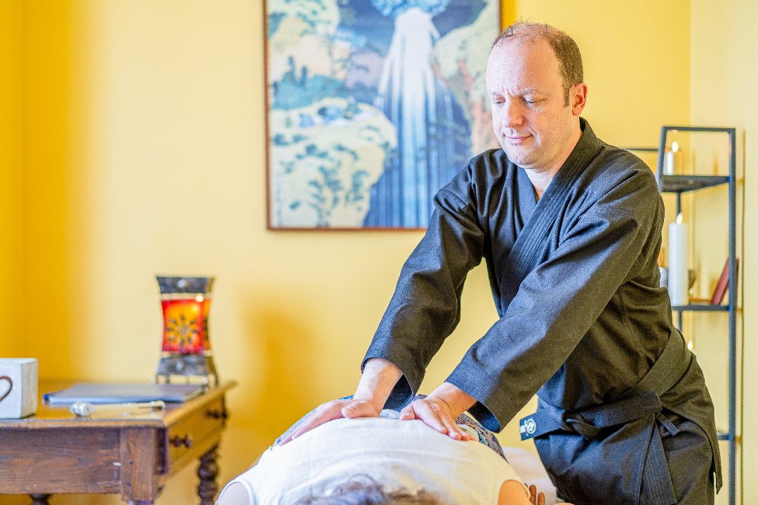 Massages NaturaBienEtre, Issy-les-Moulineaux, Hauts-de-Seine