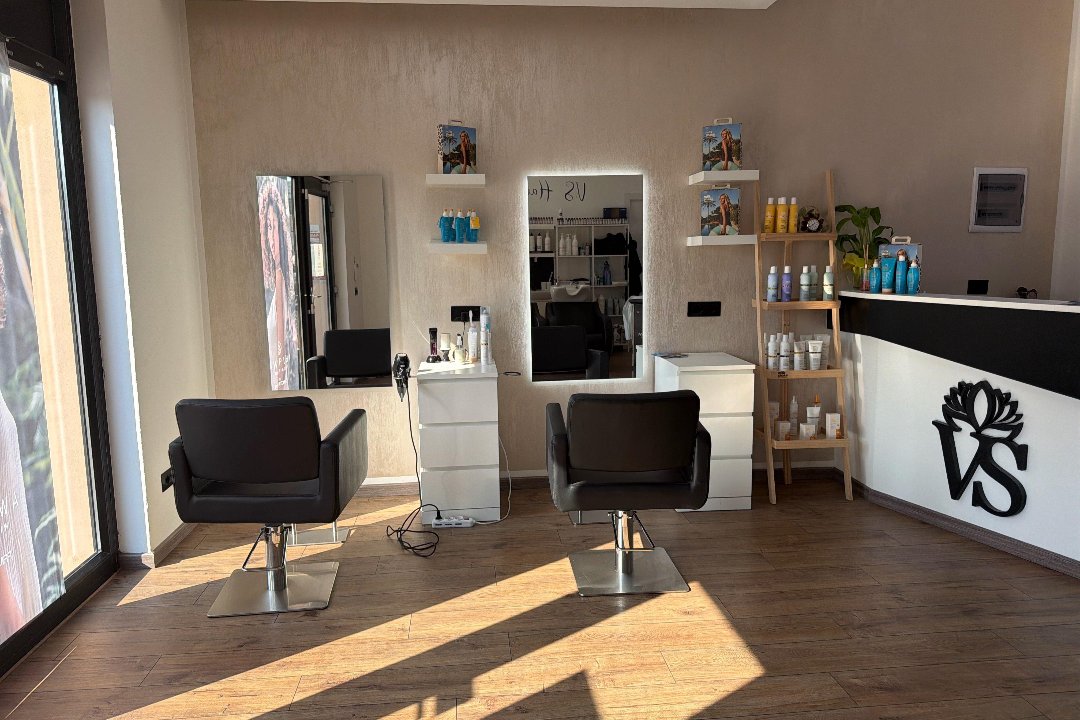 V. S. Hair and Spa, Parabiago, Lombardia