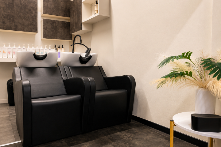 Aurea Hair Luxury - Coiffure Parma - Photo de galerie - OneBooking