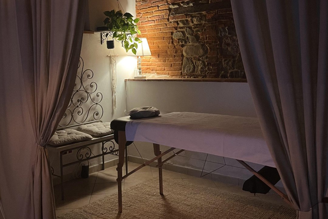 Studio Massaggi Giulio Granucci, Viareggio, Toscana