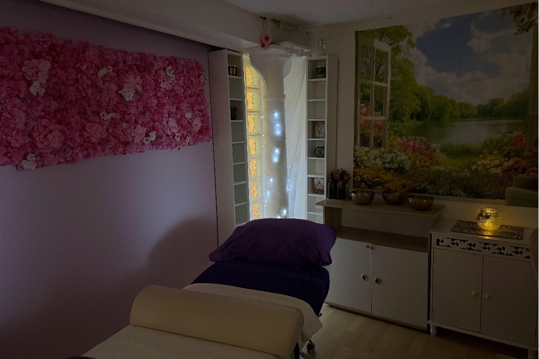 Fairy Tale Therapies, Newkirkgate Shopping Centre, Edinburgh