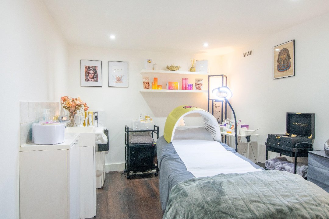 Yves Beauty, Thamesfield, London