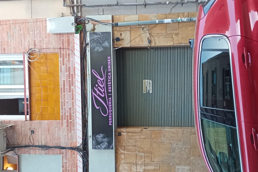 ITIEL - Peluquería & Estética Unisex, La Prosperitat, Barcelona