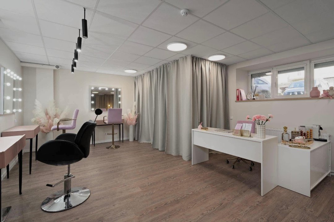 Glow by Luka, Senamiestis, Kaunas