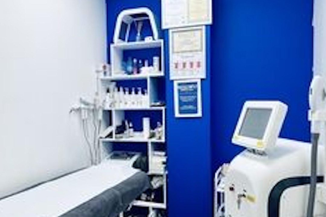 Beautifly Salon & Spa, The Mall Romford, London