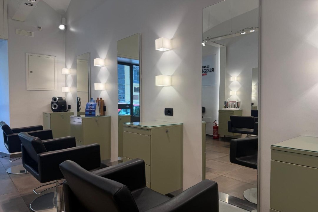 Claudio Ruggiero Hair Spa - Via Solimena, Chiaia, Napoli