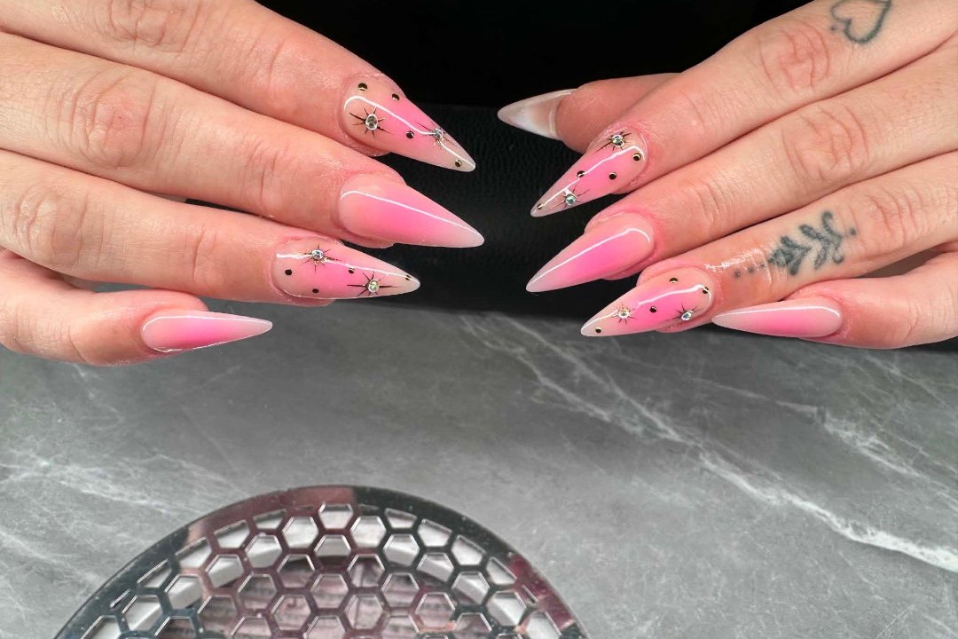 TY Nails & Beauty, Waidmannslust, Berlin