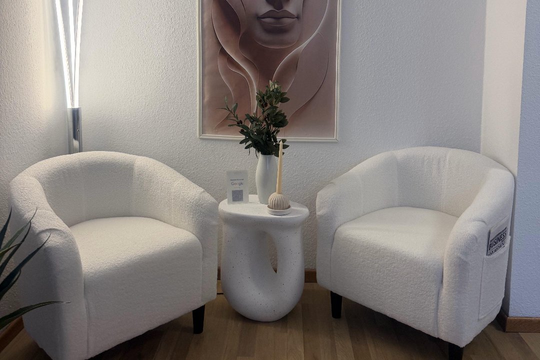 Sknx Aesthetics, Schwanheim, Frankfurt am Main