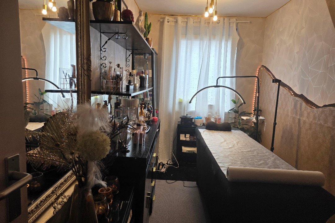 Elizaskinwaxstudio, Sieradenbuurt, Almere