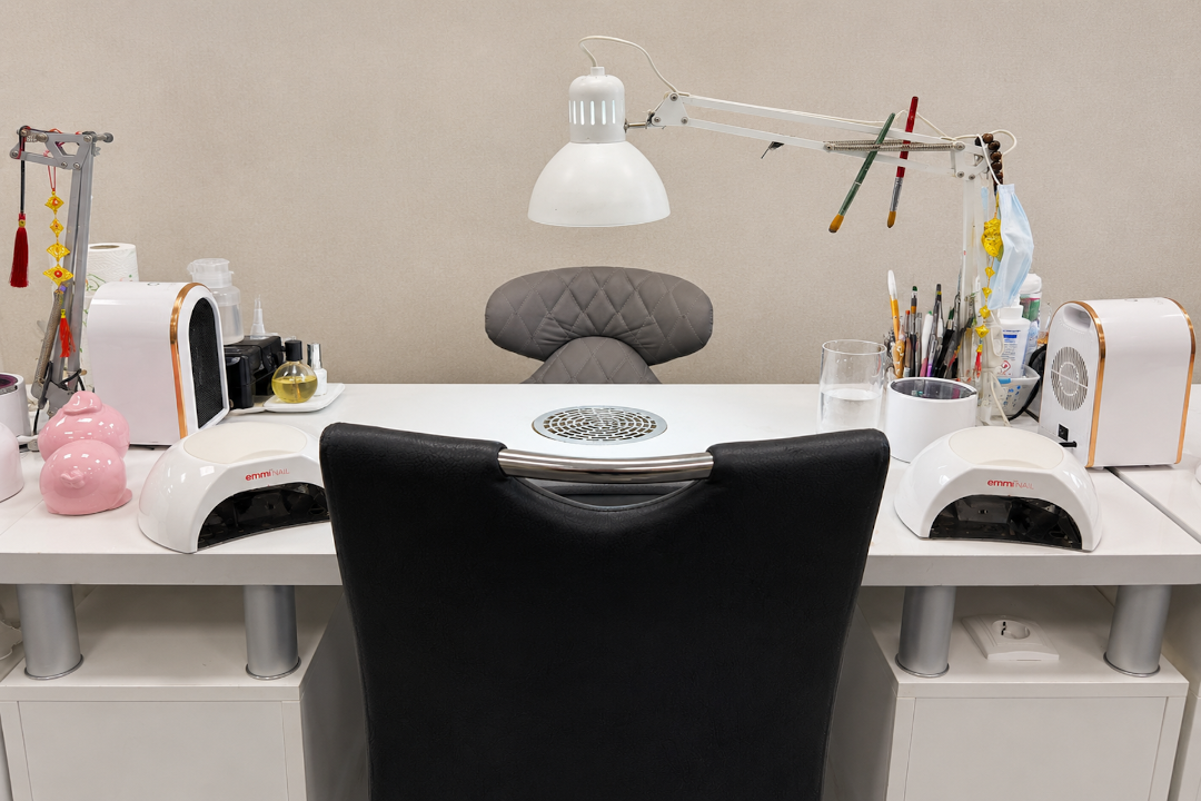 New York Nails Aschaffenburg 2 - Goldbacher Str. 13, Aschaffenburg