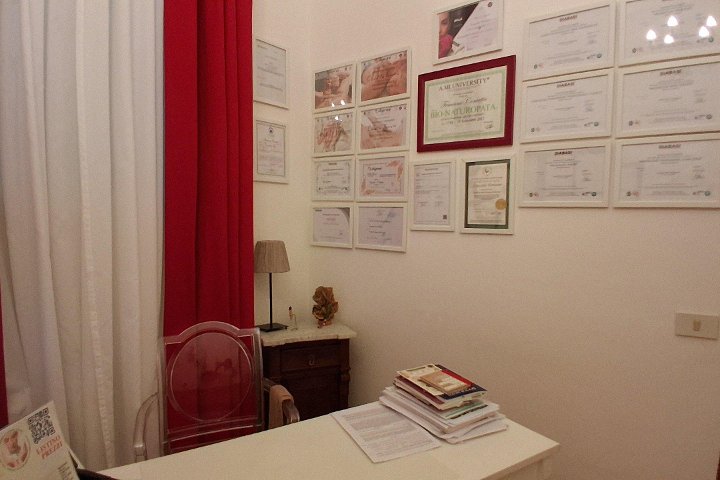 Benessere Massaggio Olistico - Femiano Concetta -Bologna - Massage Bologna - Photo de galerie - OneBooking