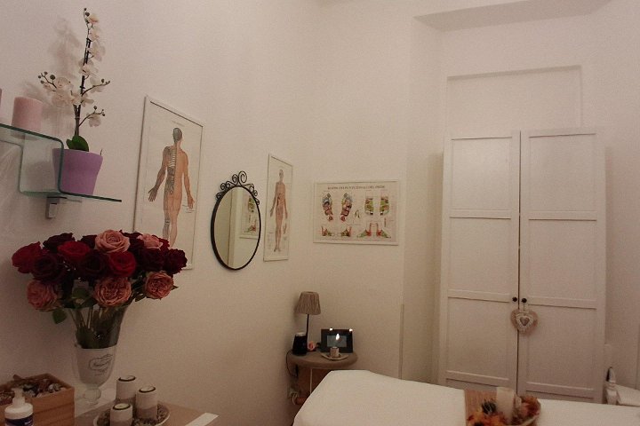 Benessere Massaggio Olistico - Femiano Concetta -Bologna - Massage Bologna - Photo de galerie - OneBooking