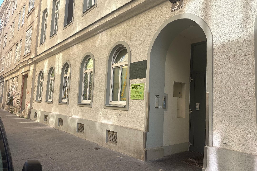 Tuina Zhongxin, 2. Bezirk, Wien