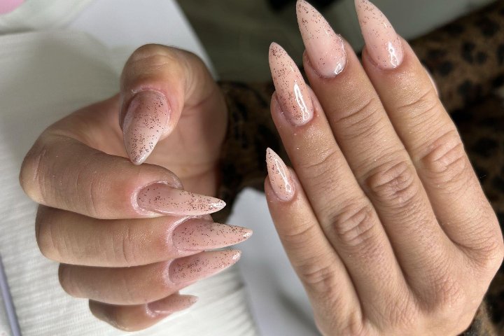 Bea Lasarte Maquillaje y Belleza - Onglerie Jaén - Photo de galerie - OneBooking