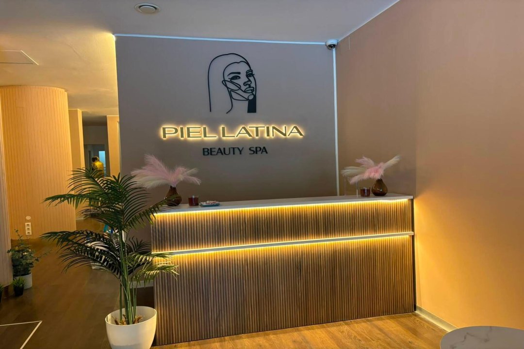 Centro de Peluquería y Estética Piel Latina, Parque Roma, Zaragoza