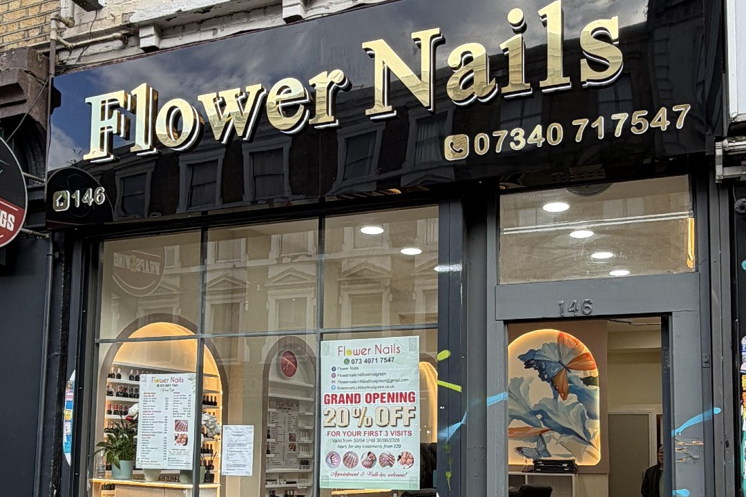Flower Nails, Bethnal Green Road, London