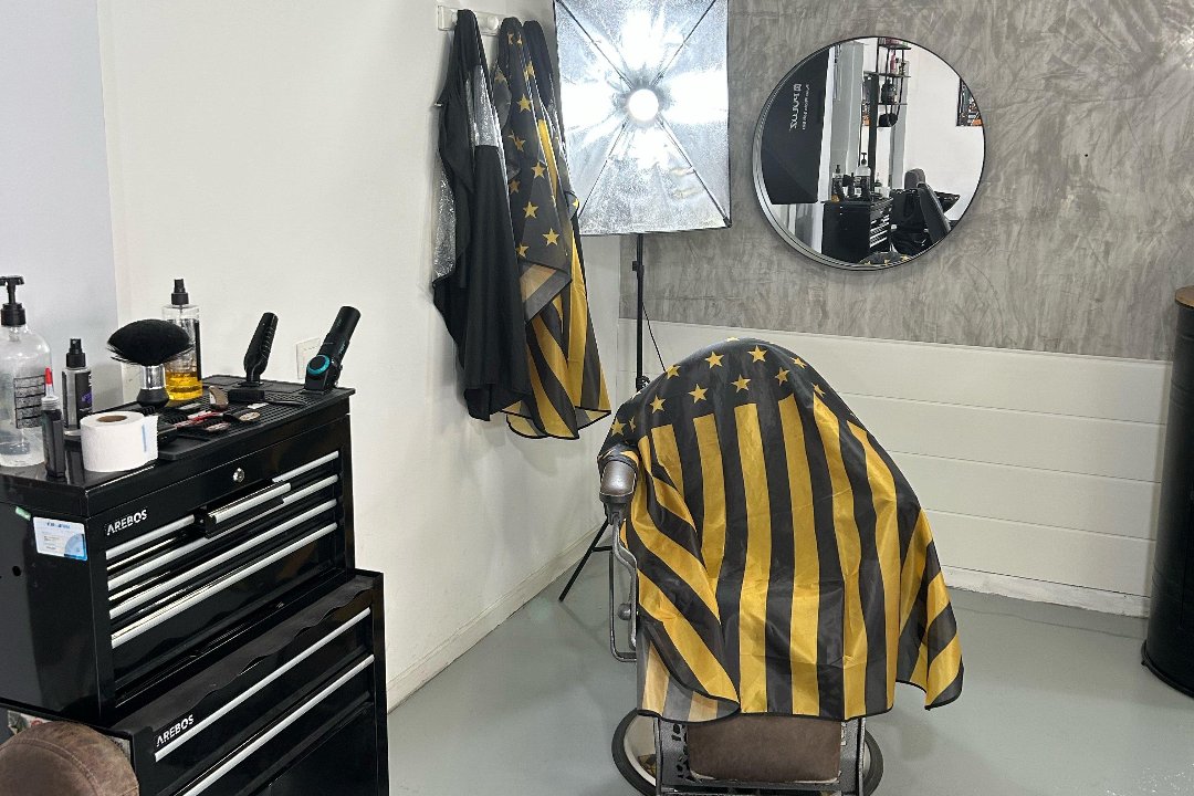 Jeyfbarber, Hellín, Madrid