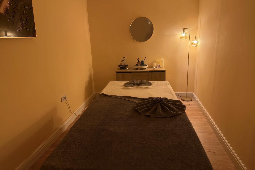 Jenny Massage Therapy, Dane Road, Trafford