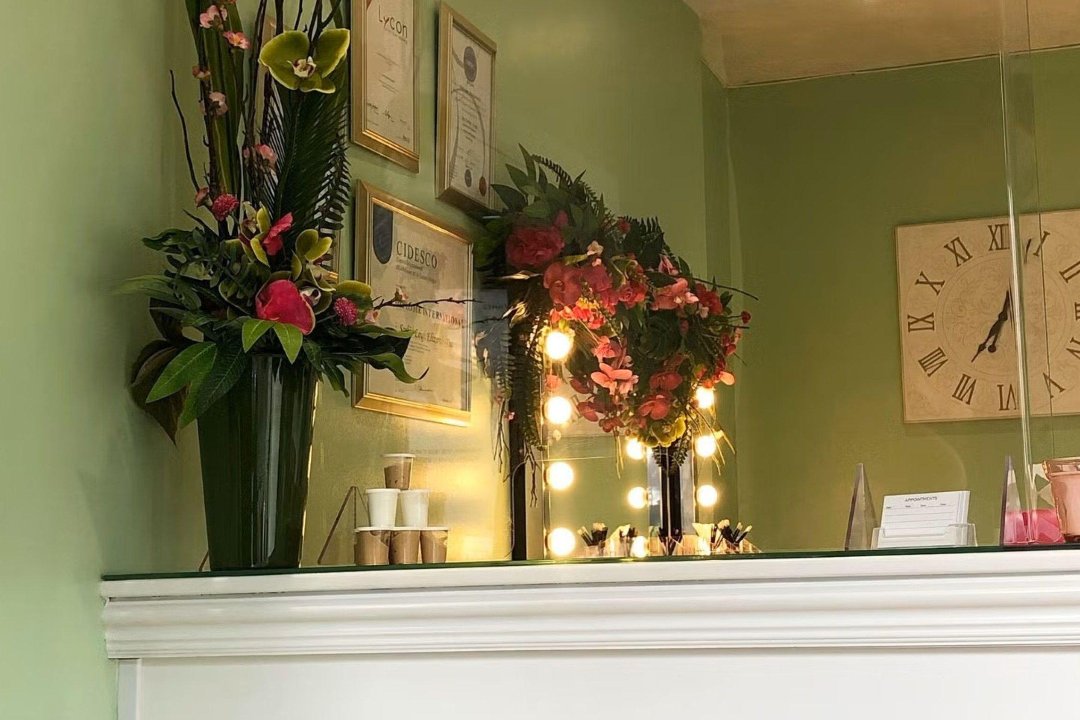 Bare Beauty & Tanning Boutique, Kingsway Business Park, Rochdale