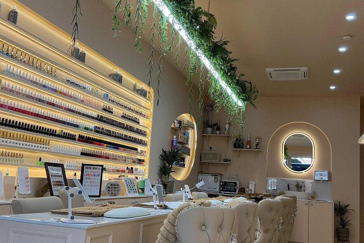 Lumi Nail Spa - Onglerie London - Photo de galerie - OneBooking